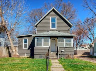 715 Douglas Ave, Des Moines, IA 50313