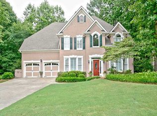 1053 Longwood Dr, Woodstock, GA 30189