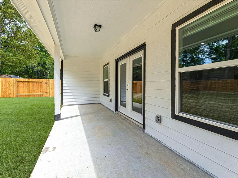 65 Road 5243 — Photo 13