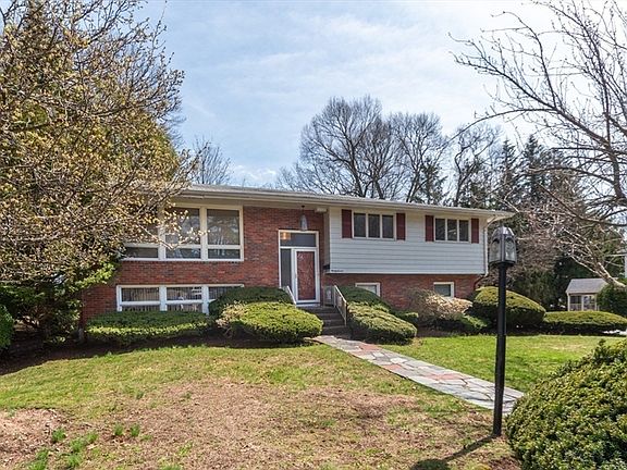 2nd image of 37 Himoor Cir