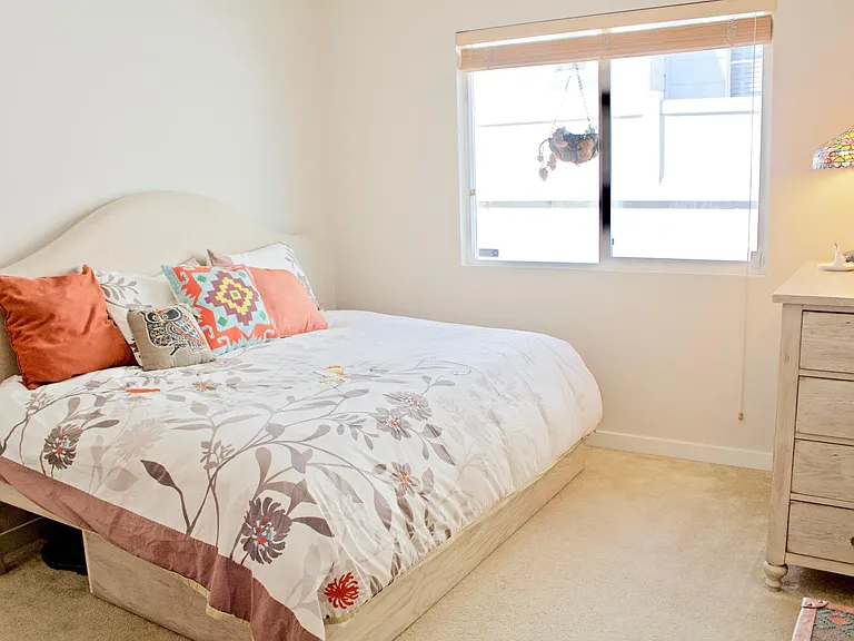 8727 Glider Ave — Photo 14