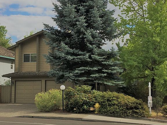 2nd image of 12390 SW North Dakota St