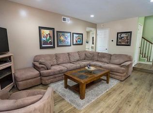 7107 Royer Ave, West Hills, CA 91307