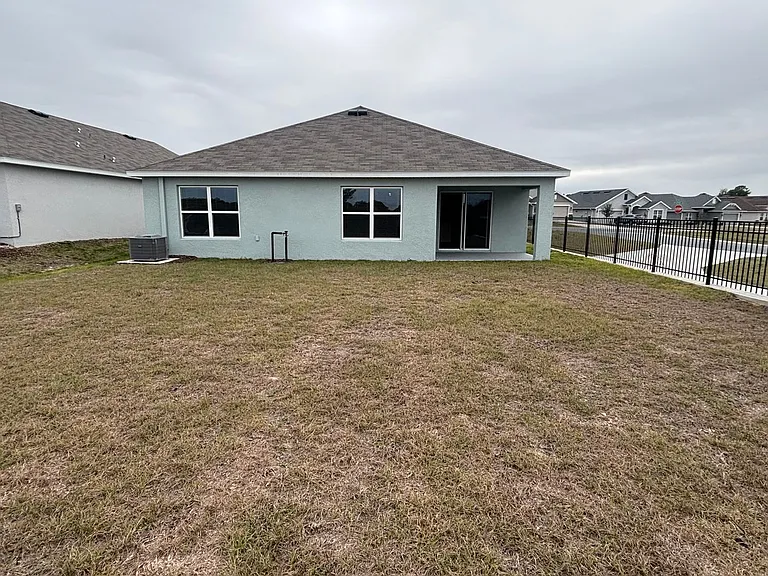 481 W Rexford Dr — Photo 25