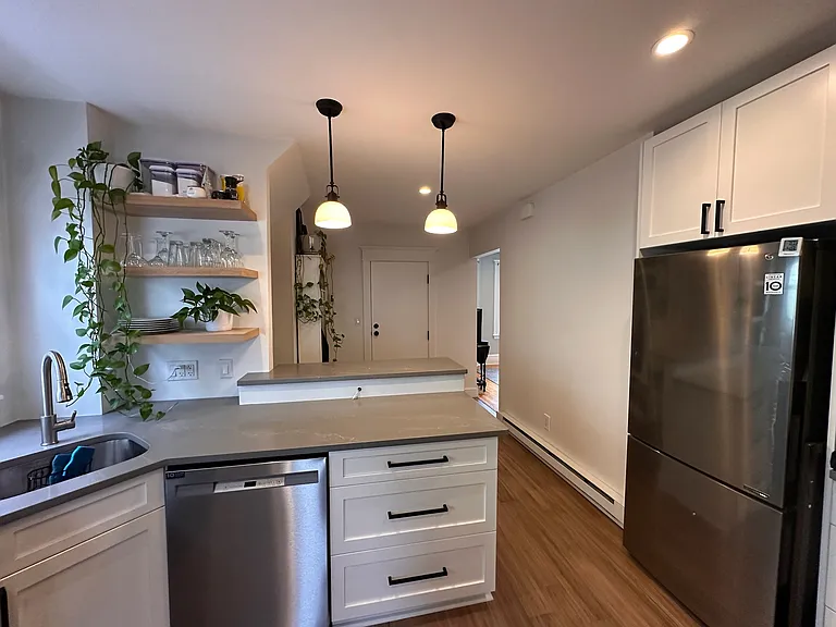45 Banks St #1 — Photo 2
