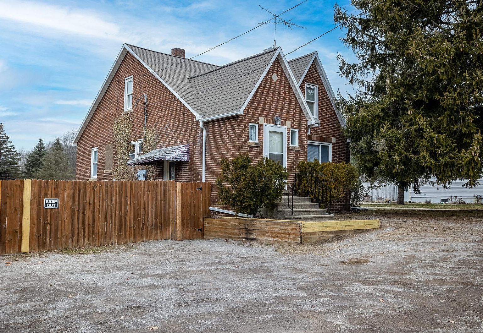 916 S Sutton Rd, Jackson, MI 49203 MLS 23021596 Zillow