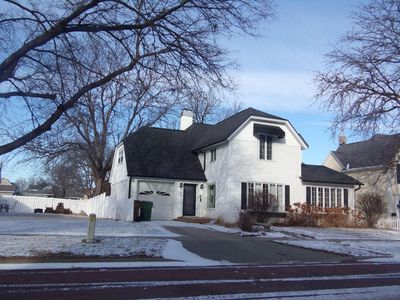 308 E 4th Ave, Mitchell, SD, 57301