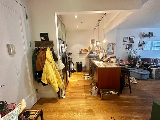 Rented by Fiddler Realty | media 30