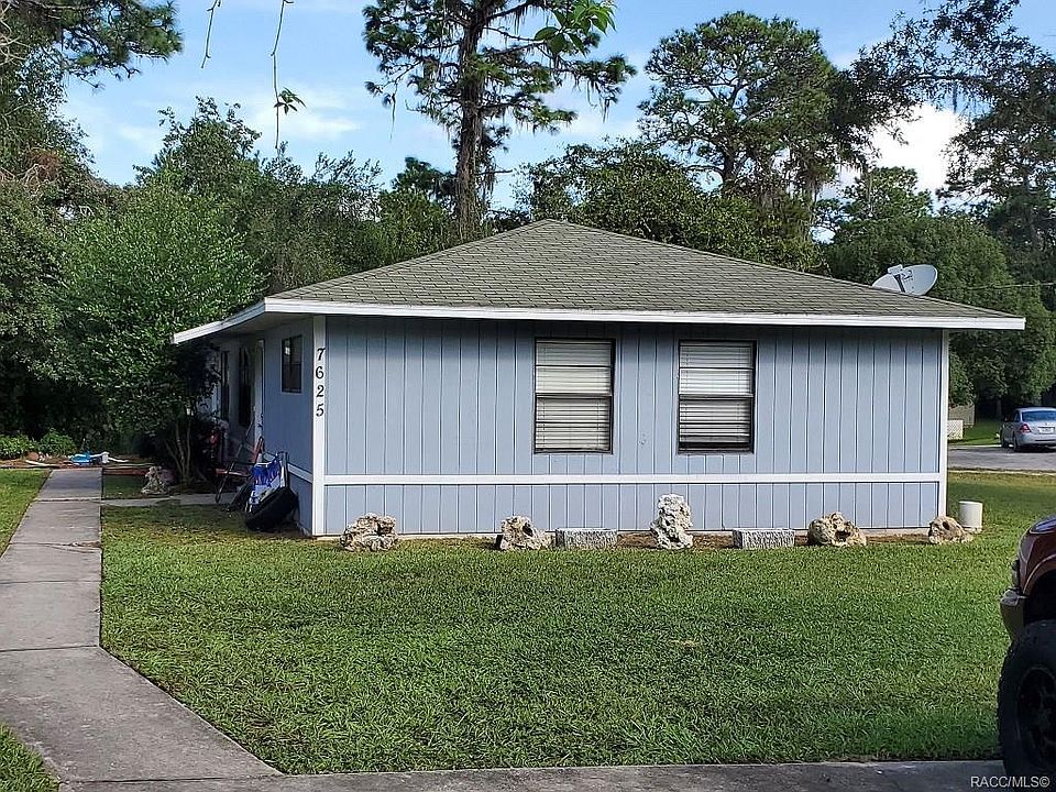 2nd image of 7625 W Fern Pl