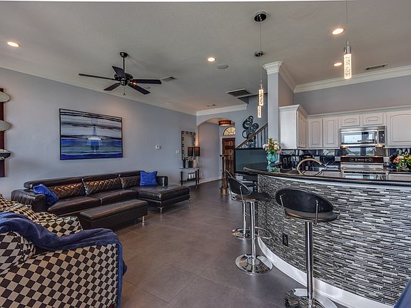 5th image of 14821 Marina Dr