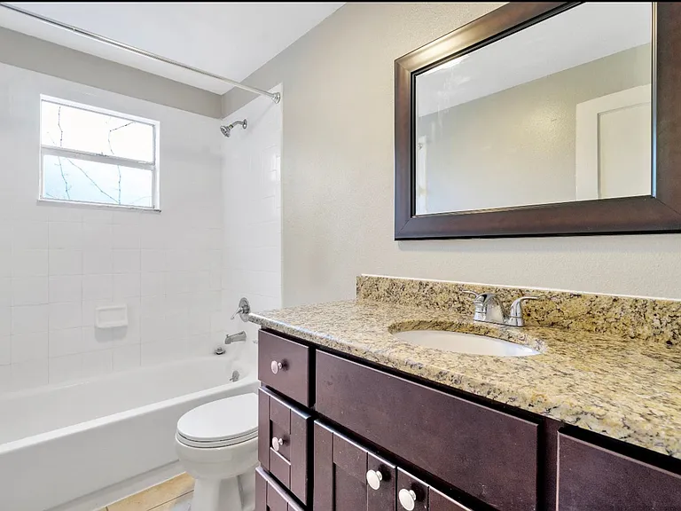 1403 S Bay Villa Pl — Photo 15