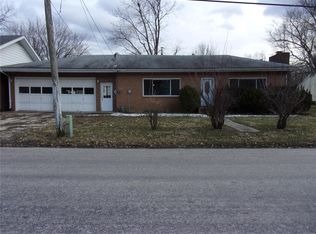 414 W Mulberry St, Jerseyville, IL 62052