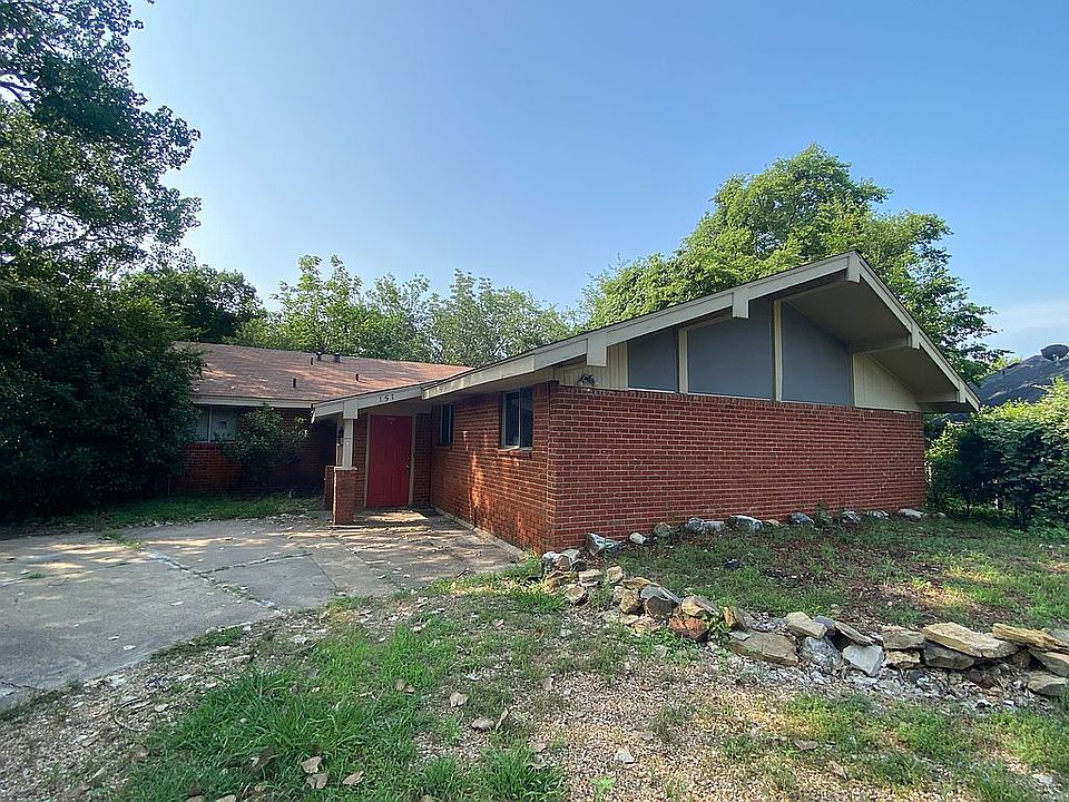 1st image of 157 Highland Dr