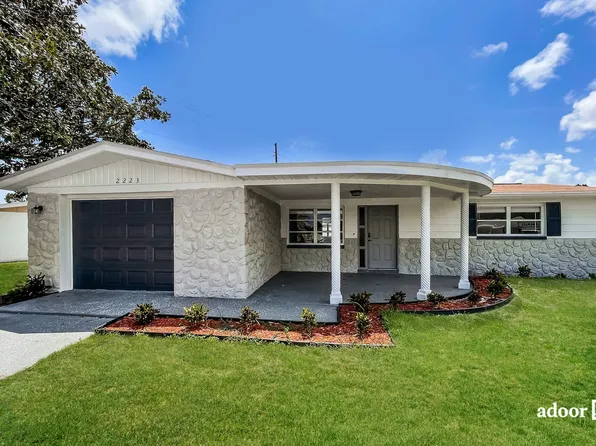 2223 Maureen Dr, Holiday, FL 34690
