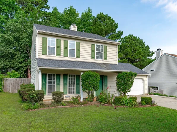 207 Stonecreek Dr, Apex, NC 27539