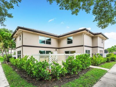 5 Amherst Court #A, Royal Palm Beach, FL, 33411