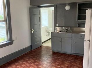 5245 Brooklyn Ave NE UNIT B, Seattle, WA 98105