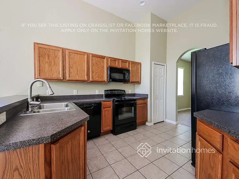 2908 Vista Ct — Photo 10