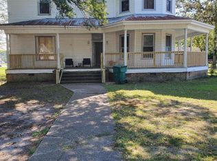 130 Hatton St, Williamston, NC 27892