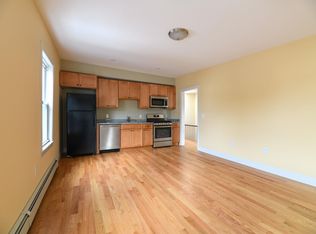 303 Hurley St #2/3, Cambridge, MA 02141