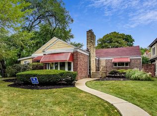 3040 W Bryn Mawr Ave, Chicago, IL 60659