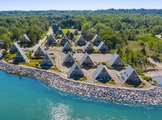 5340 Notre Dame Ave #2, Stevensville, MI 49127