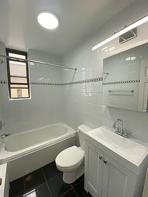 Rented by Stonecrest Realty | media 8