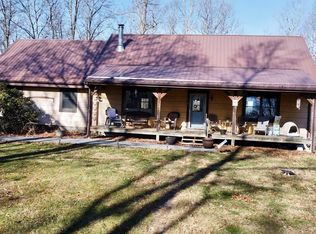 3906 Stovall Ridge Rd, Camp Creek, WV 25820