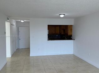 7010 NW 186th St APT 5-514, Hialeah, FL 33015