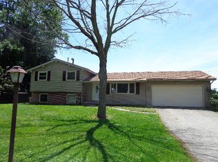 330 E Market St, La Rue, OH 43332