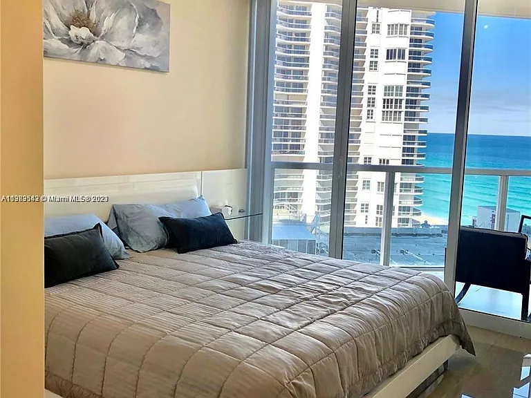 16699 Collins Ave #1705 — Photo 16