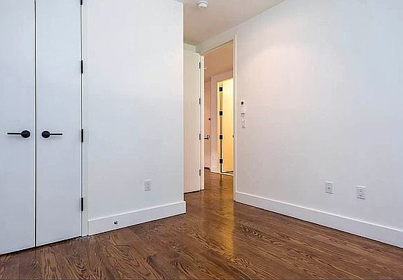 5th image of 159 Winthrop St #1R