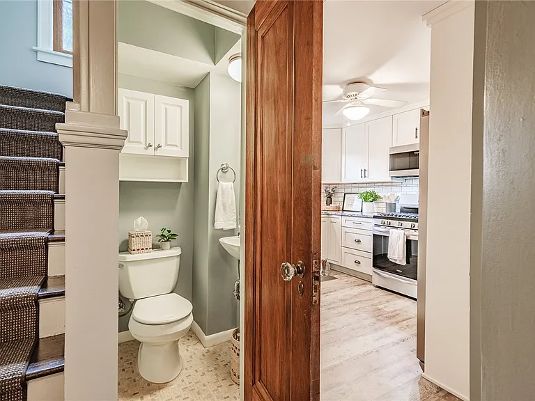 90 Elmcroft Rd — Photo 9