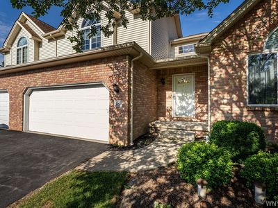 12 Pineview Ct, Buffalo, NY, 14224