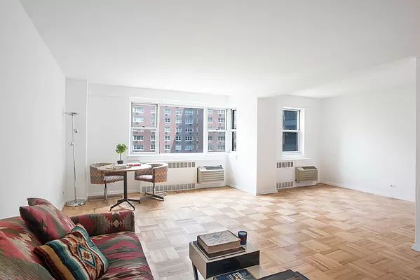 1st image of 345 W 58th St #8VS