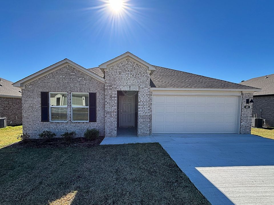 1st image of 45 Kelton Ln