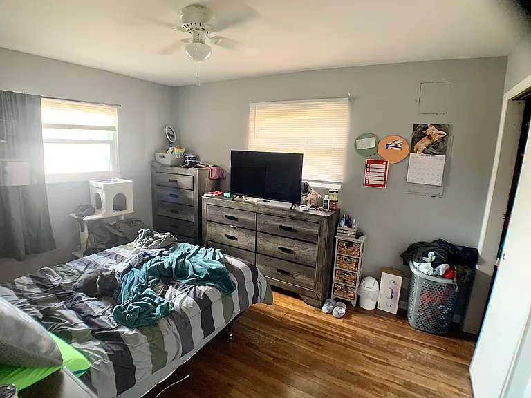 3936 S Walcott St — Photo 4