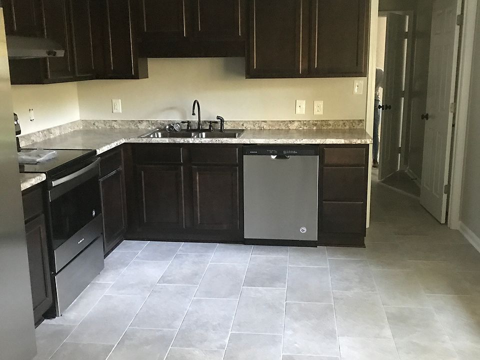 1st image of 1242 Essex Pl
