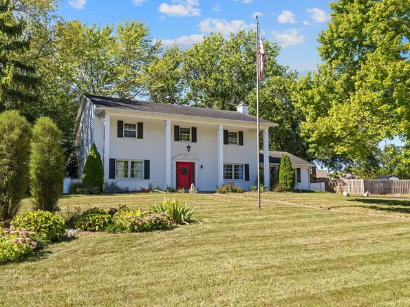 11606 Rolling Springs Dr, Carmel, IN 46033