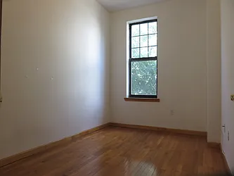 Rented by Rennit Inc.