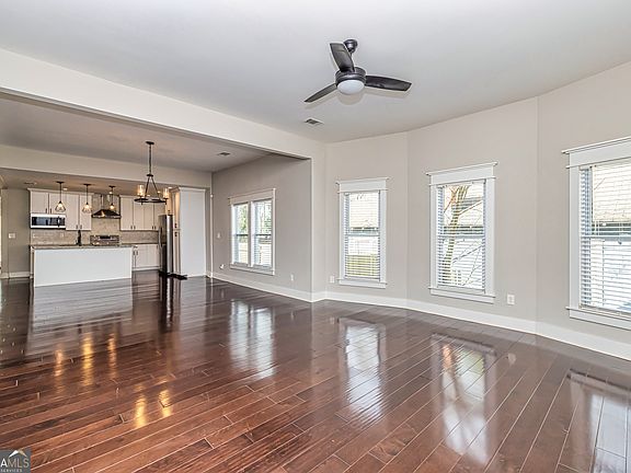 5th image of 1678 Dorsey Ave