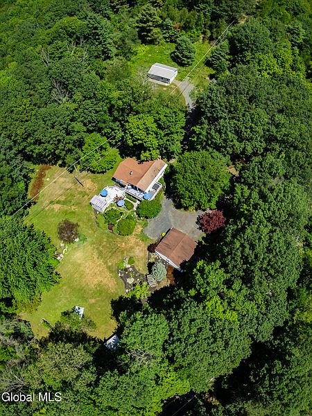 2nd image of 321 Taborton Road