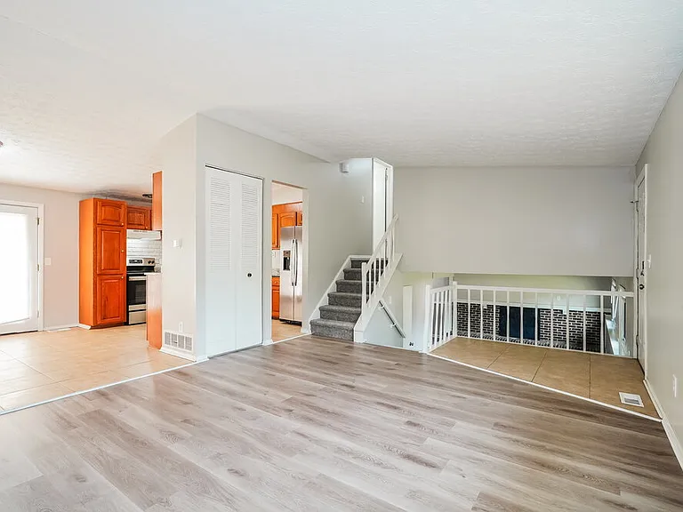 1284 Falene Pl — Photo 6