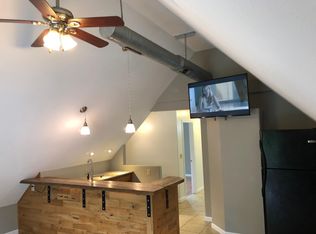 621 E Empire St #2, Bloomington, IL 61701