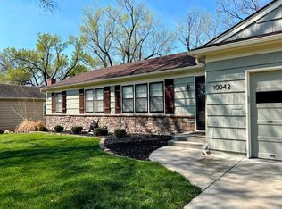 10042 Horton Dr, Overland Park, KS 66207