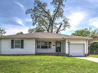 32 E 52nd St, Tulsa, OK 74105