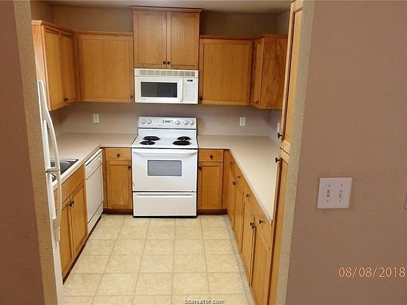 5th image of 3754 Oldenburg Ln