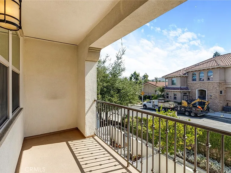 77 Jensen Ct — Photo 10