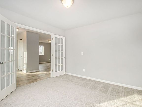 5th image of 10073 Roszalka Ct