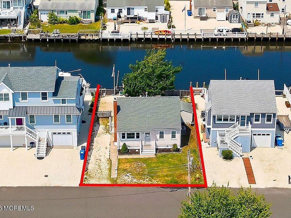 1st image of 15 Joshua Drive